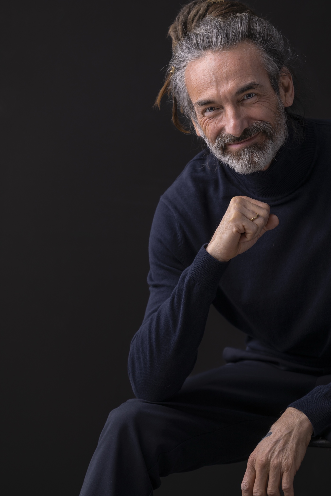 Cedric Saint-Julien, founder of NOTSOFAKE, PLEASE